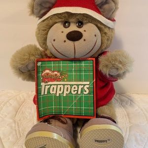 Vintage 1980’s Trappers Light Brown Adorable Bear
